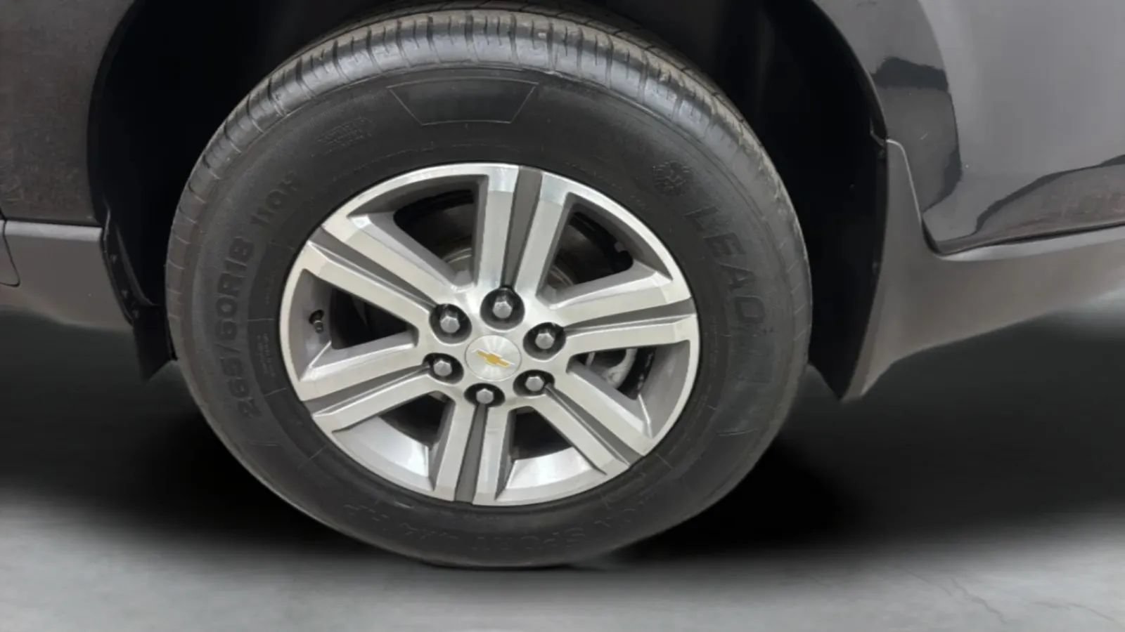 Used 2015 Chevrolet Traverse LT FWD image 32