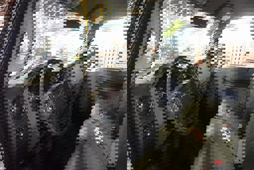 Used 2011 Ford F450 XL w/ Trailer Tow Pkg image 11