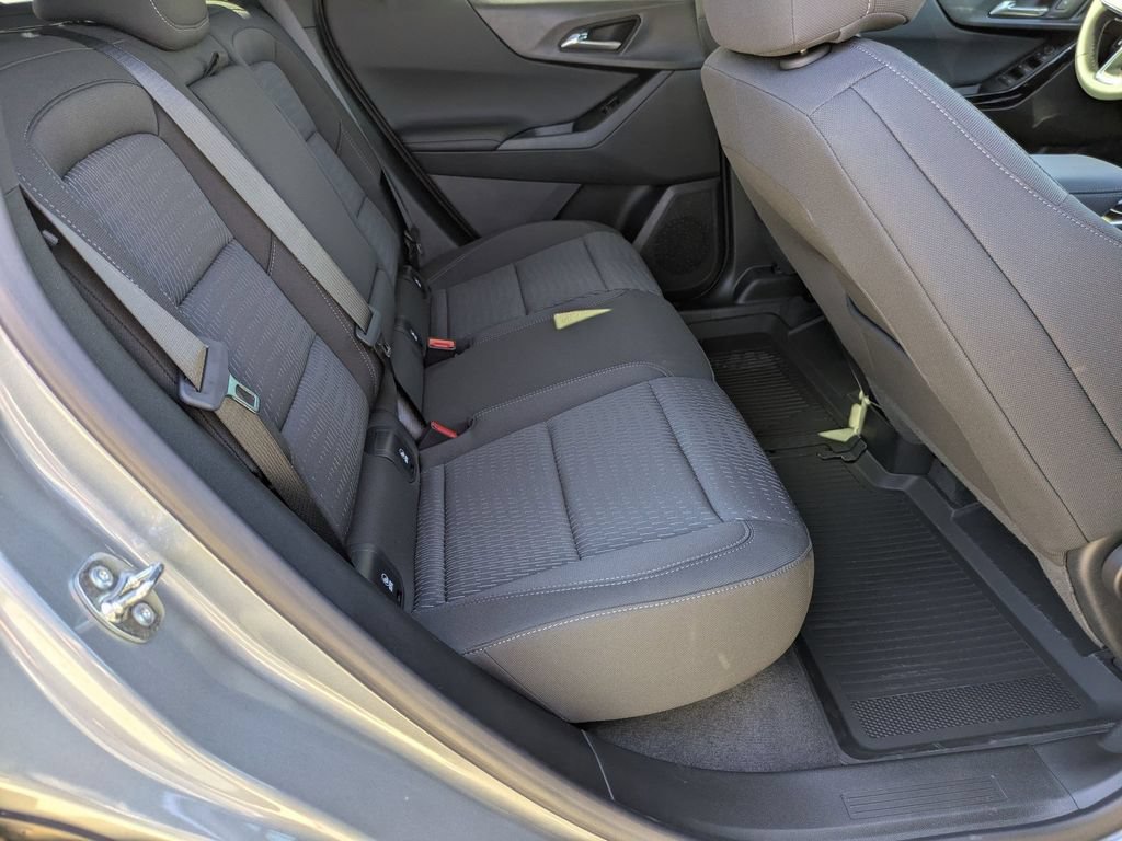 New 2026 Chevrolet Equinox LT FWD image 31