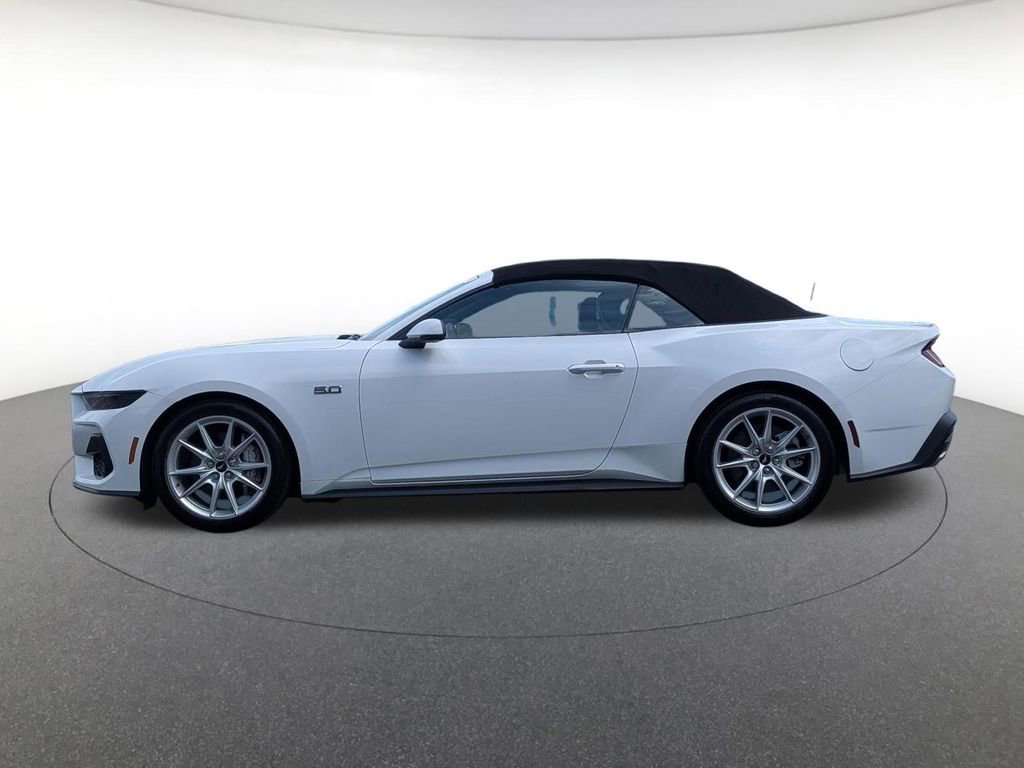 Used 2025 Ford Mustang GT Premium RWD image 8
