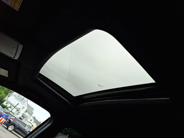 Used 2022 Honda Passport TrailSport image 14