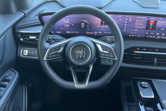 Used 2025 Buick Enclave Sport Touring image 17