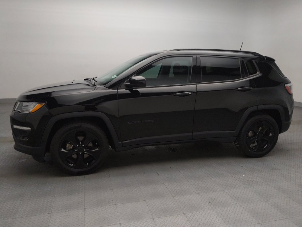 Used 2019 Jeep Compass Latitude FWD image 2