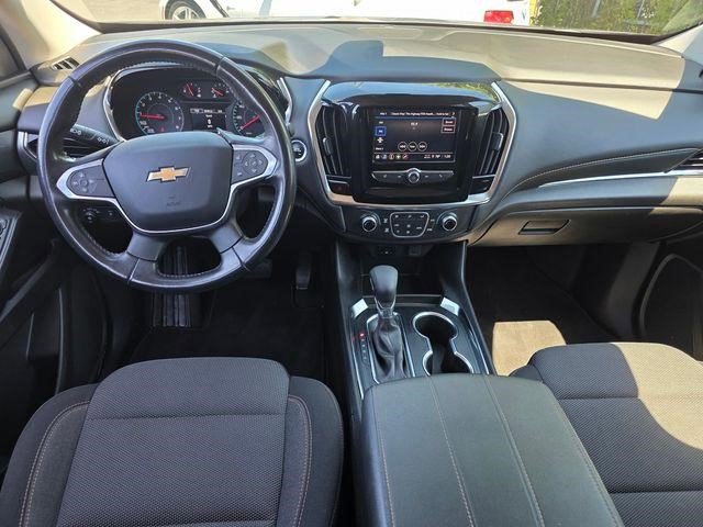 Certified 2021 Chevrolet Traverse LT FWD image 17