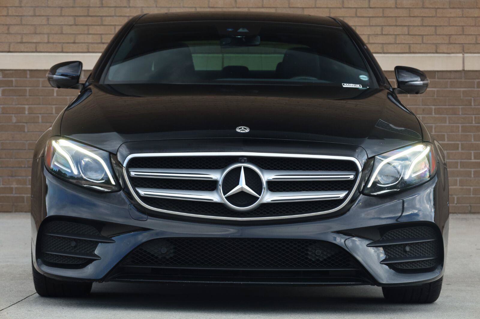 Used 2019 Mercedes-Benz E 300 image 6