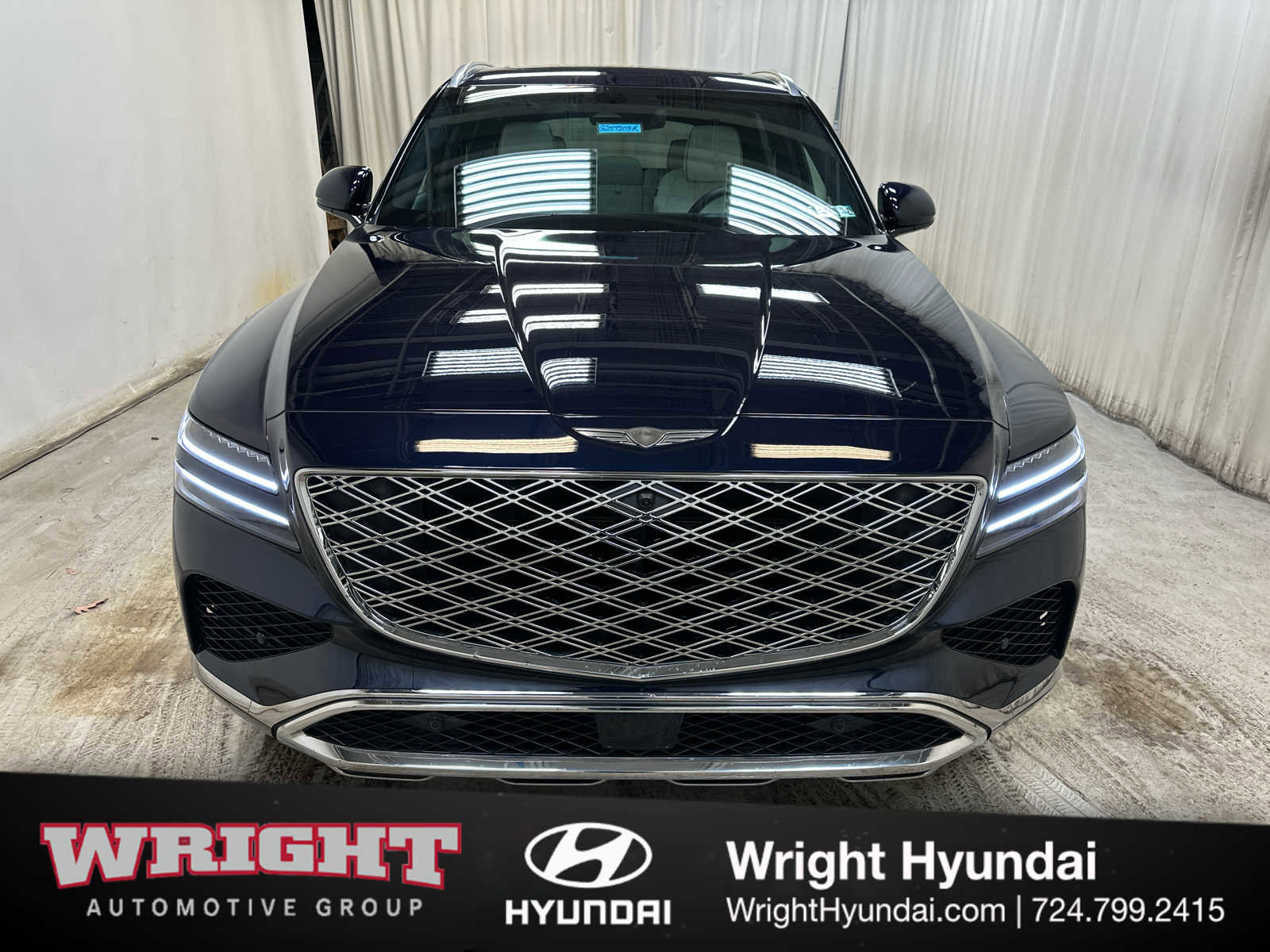 Certified 2025 Genesis GV80 3.5T Prestige AWD/4WD image 2