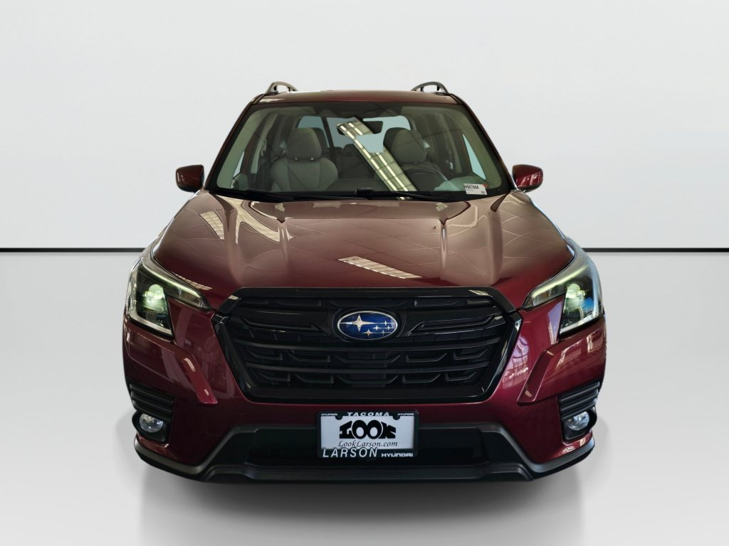 Used 2022 Subaru Forester Premium AWD/4WD image 8