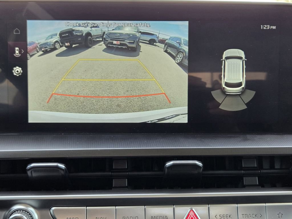 Used 2025 Kia Telluride S image 15