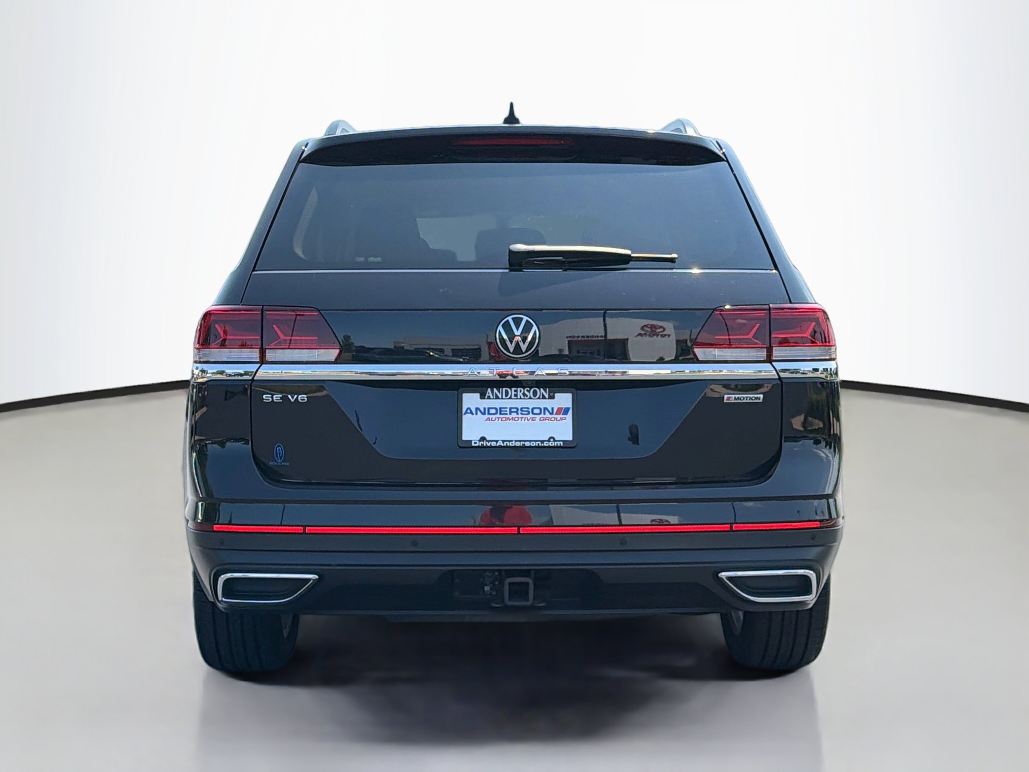 Used 2021 Volkswagen Atlas SE w/ Towing Package AWD/4WD image 18