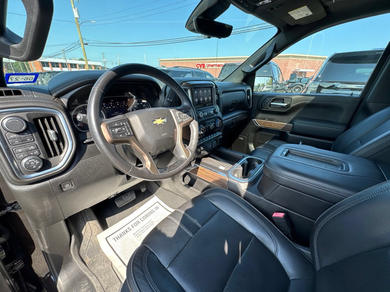 Used 2019 Chevrolet Silverado 1500 High Country w/ Technology Package AWD/4WD image 16