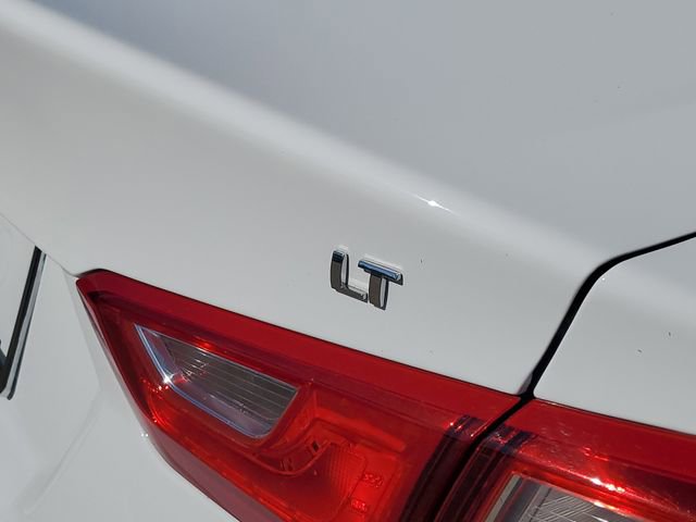 Used 2025 Chevrolet Malibu LT image 6