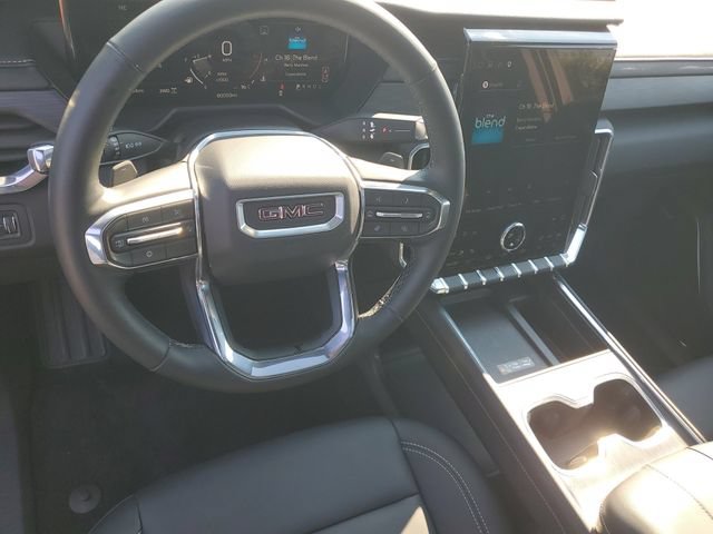 Certified 2024 GMC Acadia Elevation w/ Luxury Package AWD/4WD image 19