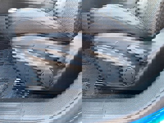 New 2026 Jeep Compass Latitude image 11