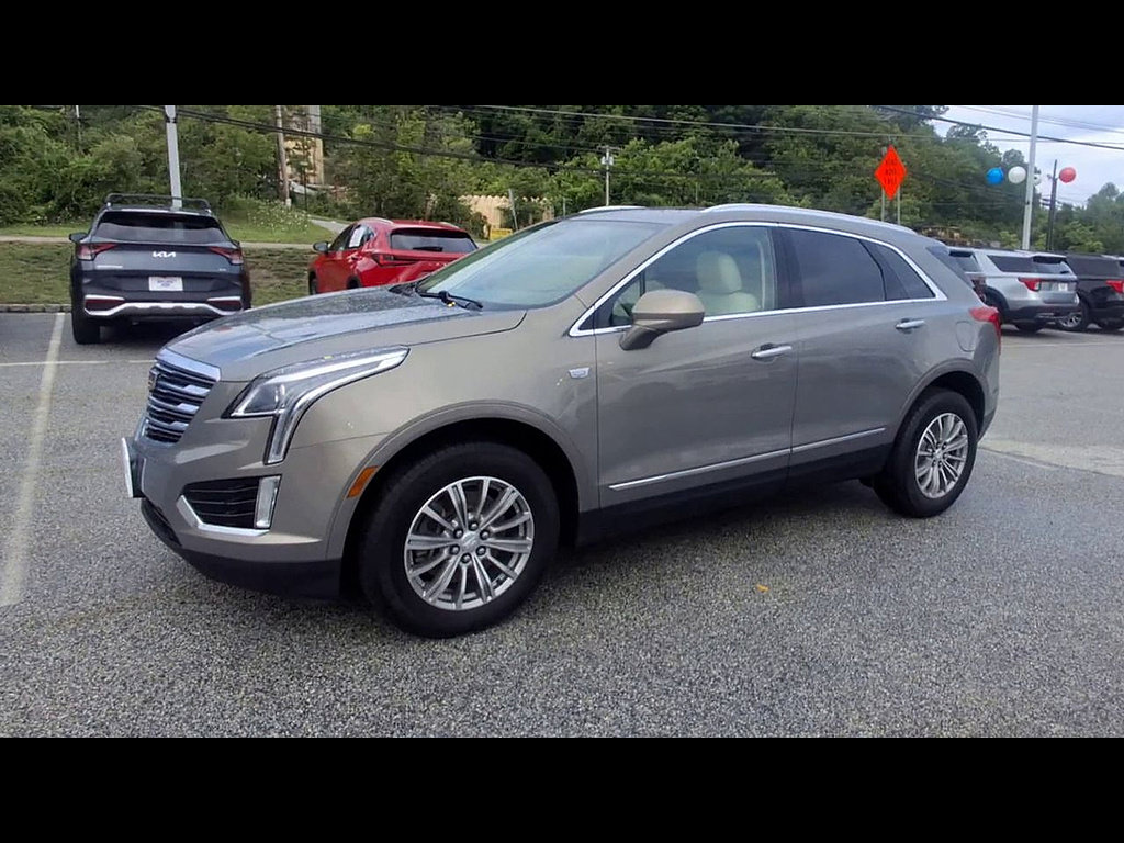 Used 2019 Cadillac XT5 Luxury AWD/4WD image 4