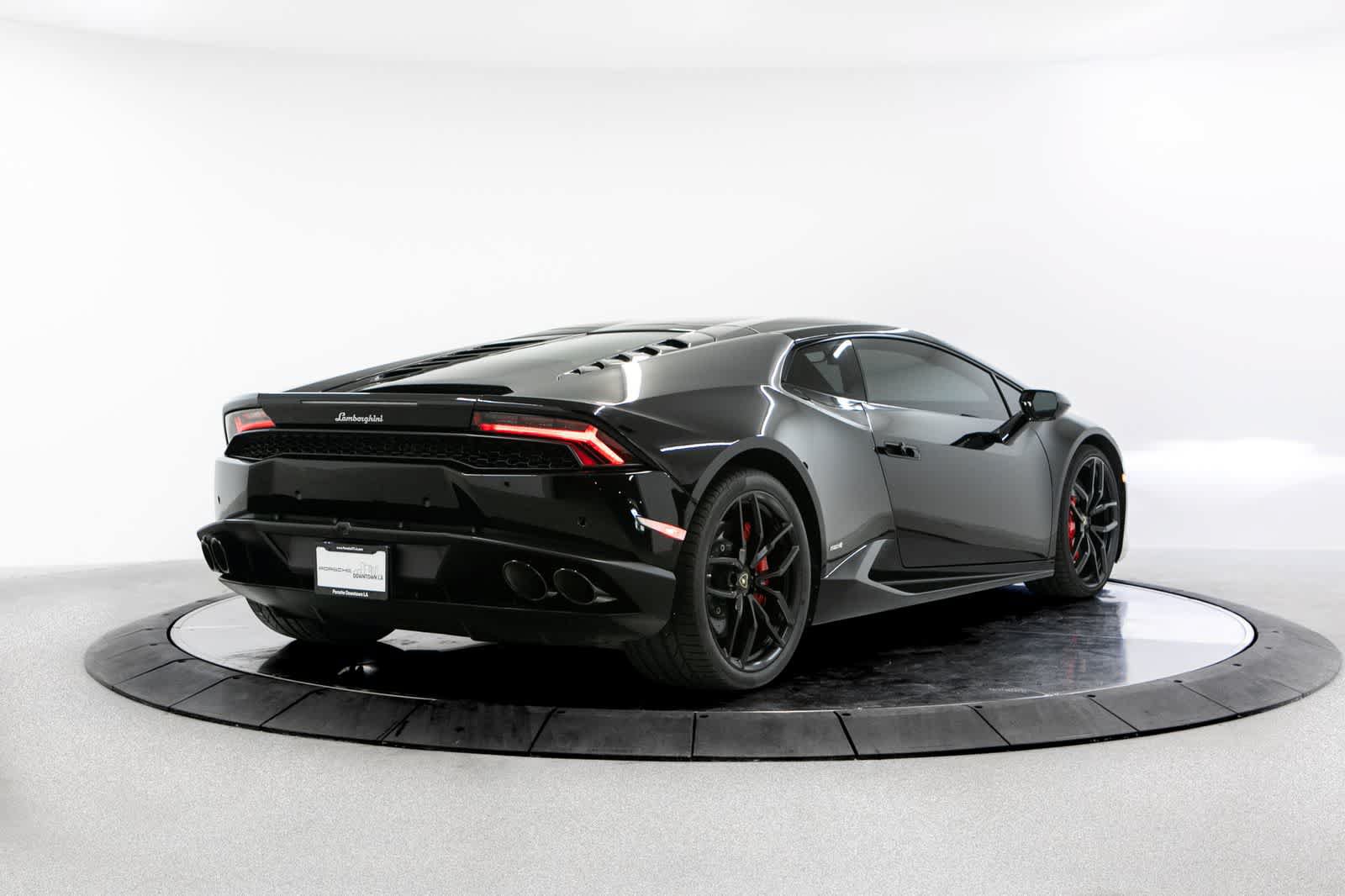 Used 2015 Lamborghini Huracan LP 610-4 AWD/4WD image 7