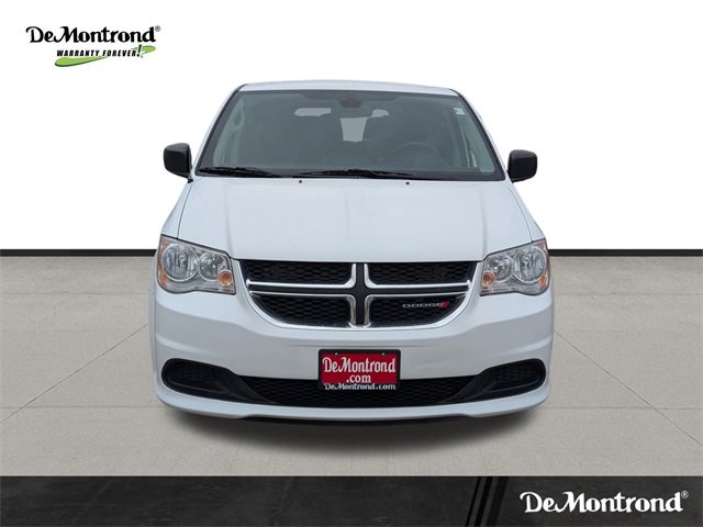 Used 2020 Dodge Grand Caravan SE w/ UConnect Hands-Free Group image 2