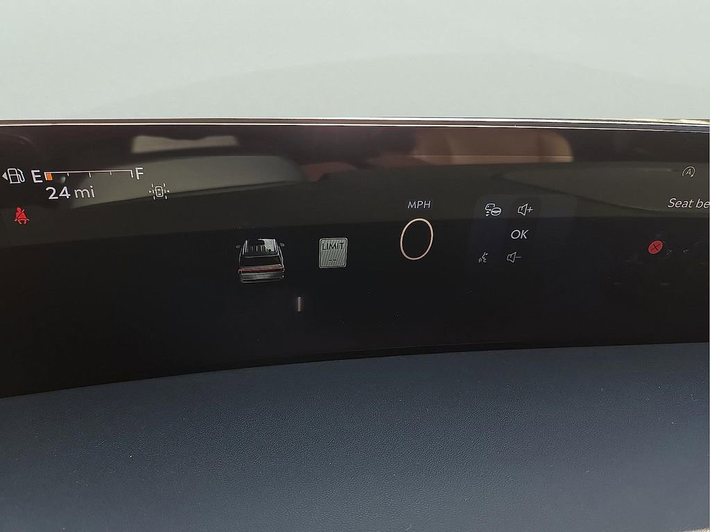 New 2026 Lincoln Navigator Reserve AWD/4WD image 18