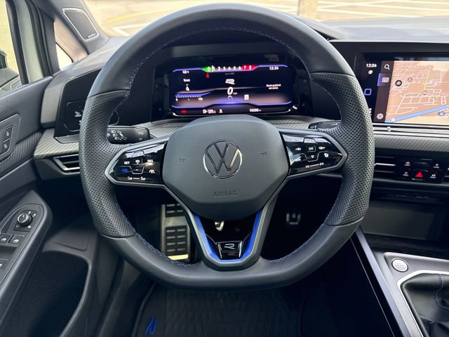 Used 2024 Volkswagen Golf R image 23
