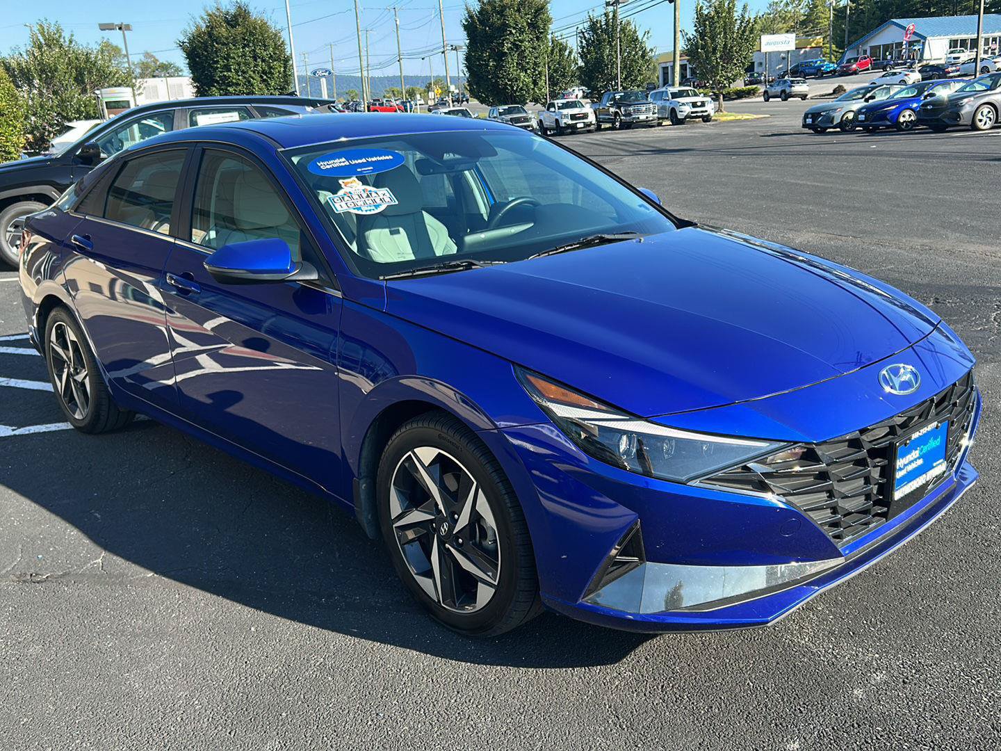 Certified 2023 Hyundai Elantra Limited FWD image 10
