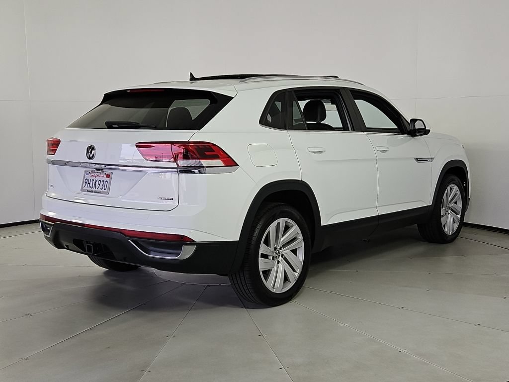 Used 2023 Volkswagen Atlas Cross Sport SE w/ Panoramic Sunroof Package AWD/4WD image 7