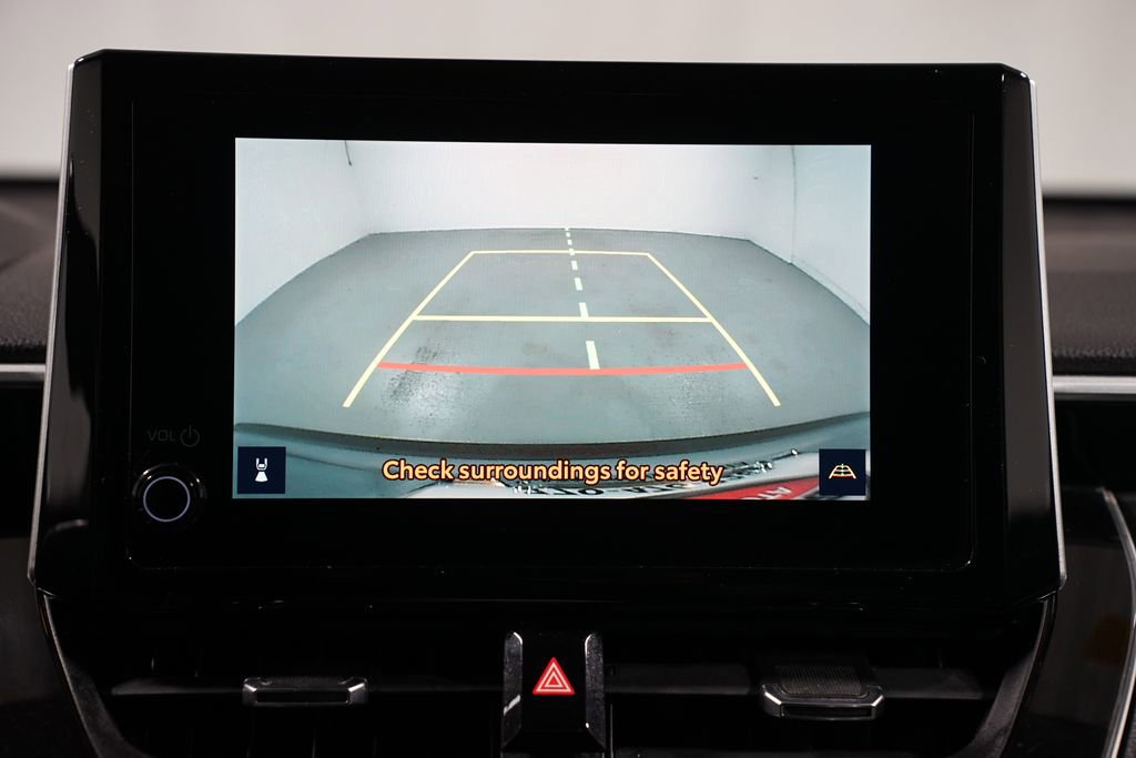 Used 2024 Toyota Corolla Cross XLE image 19