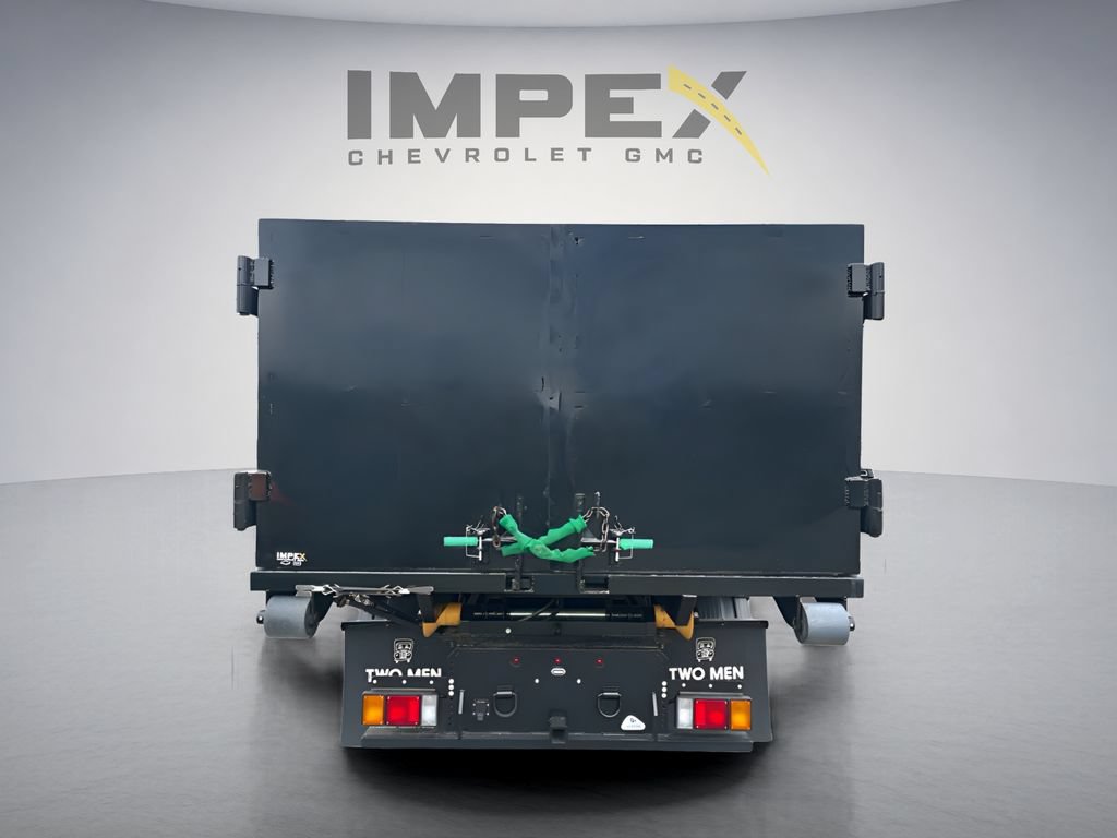 Used 2024 Chevrolet Low Cab Forward RWD image 5