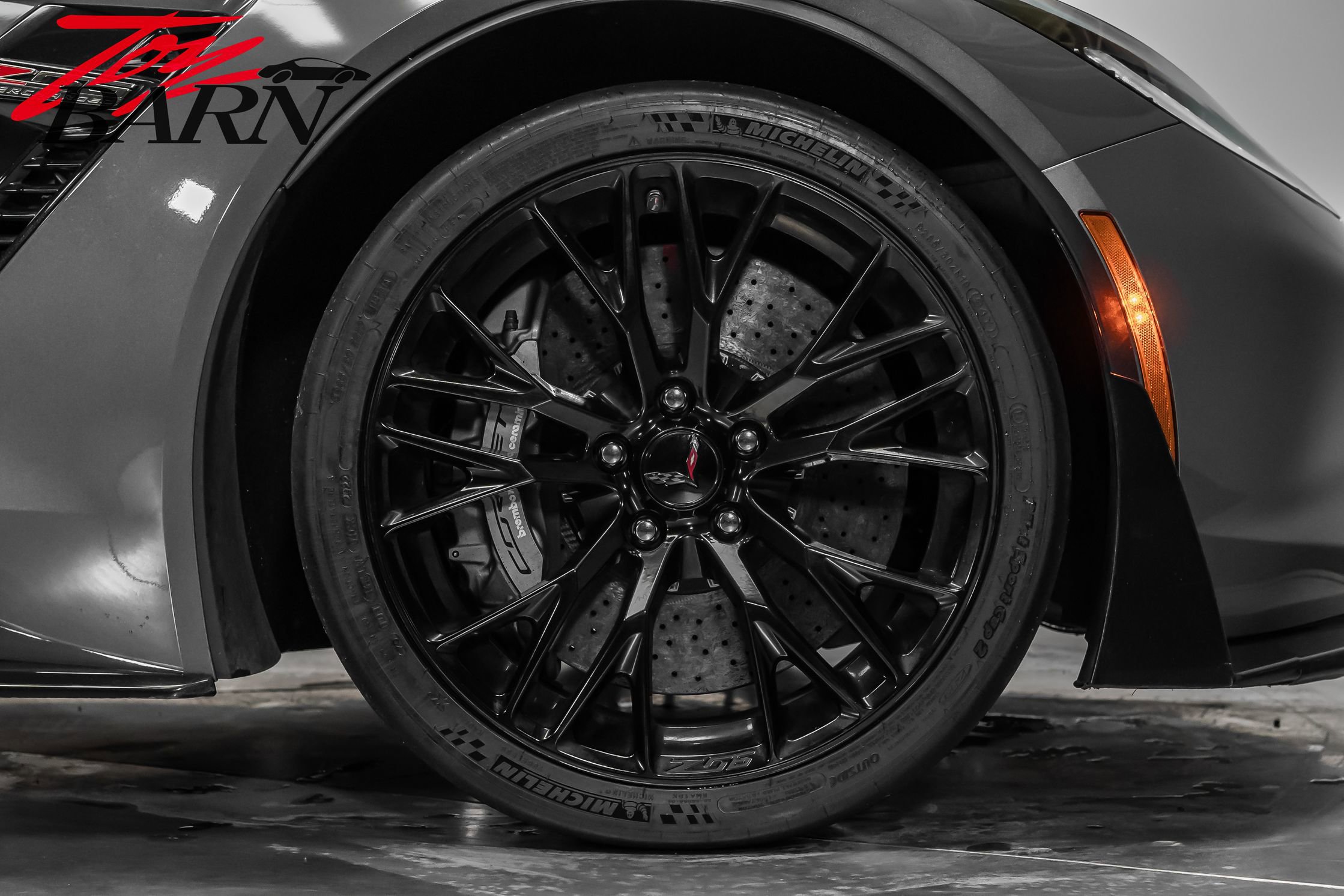 Used 2016 Chevrolet Corvette Z06 w/ 3LZ Preferred Equipment Group image 24