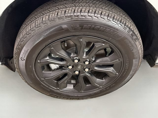 Used 2024 Ford Maverick Lariat w/ Black Appearance Package FWD image 31