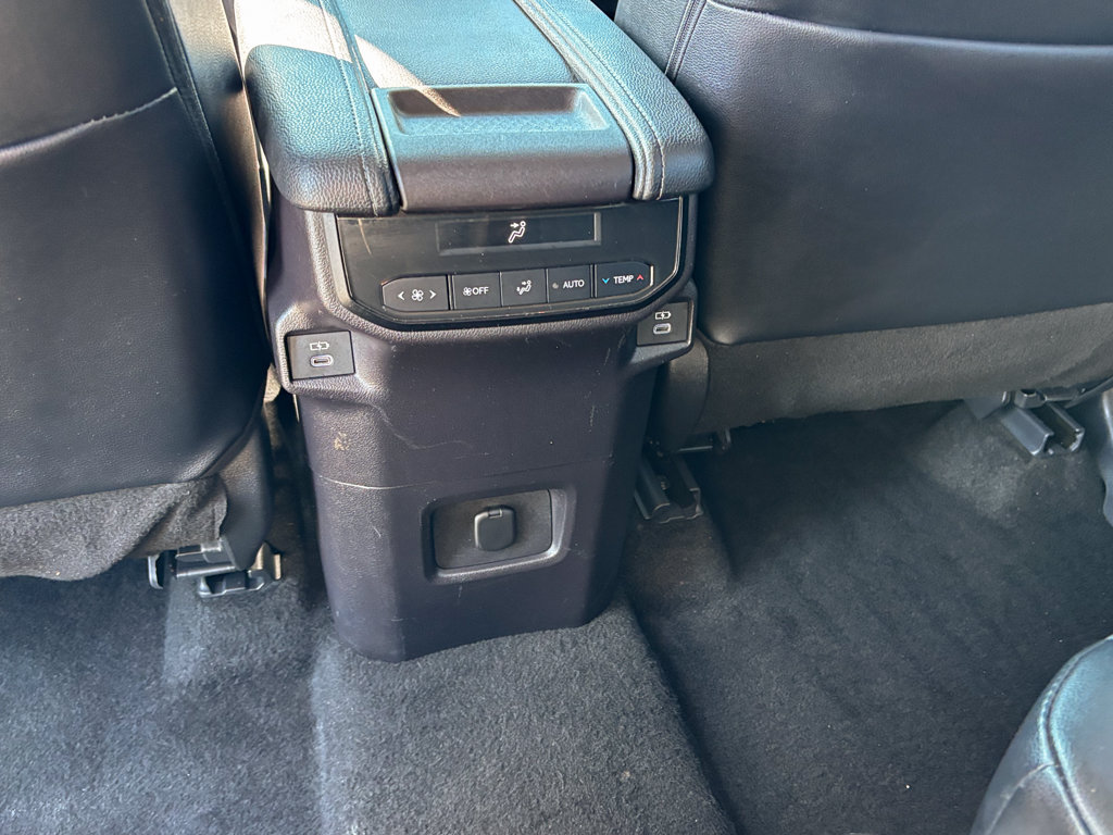 Used 2025 Toyota Grand Highlander AWD image 46