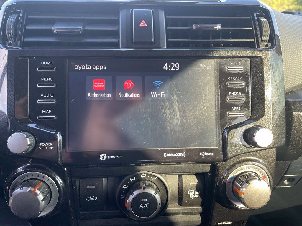 Used 2020 Toyota 4Runner TRD Off-Road AWD/4WD image 18