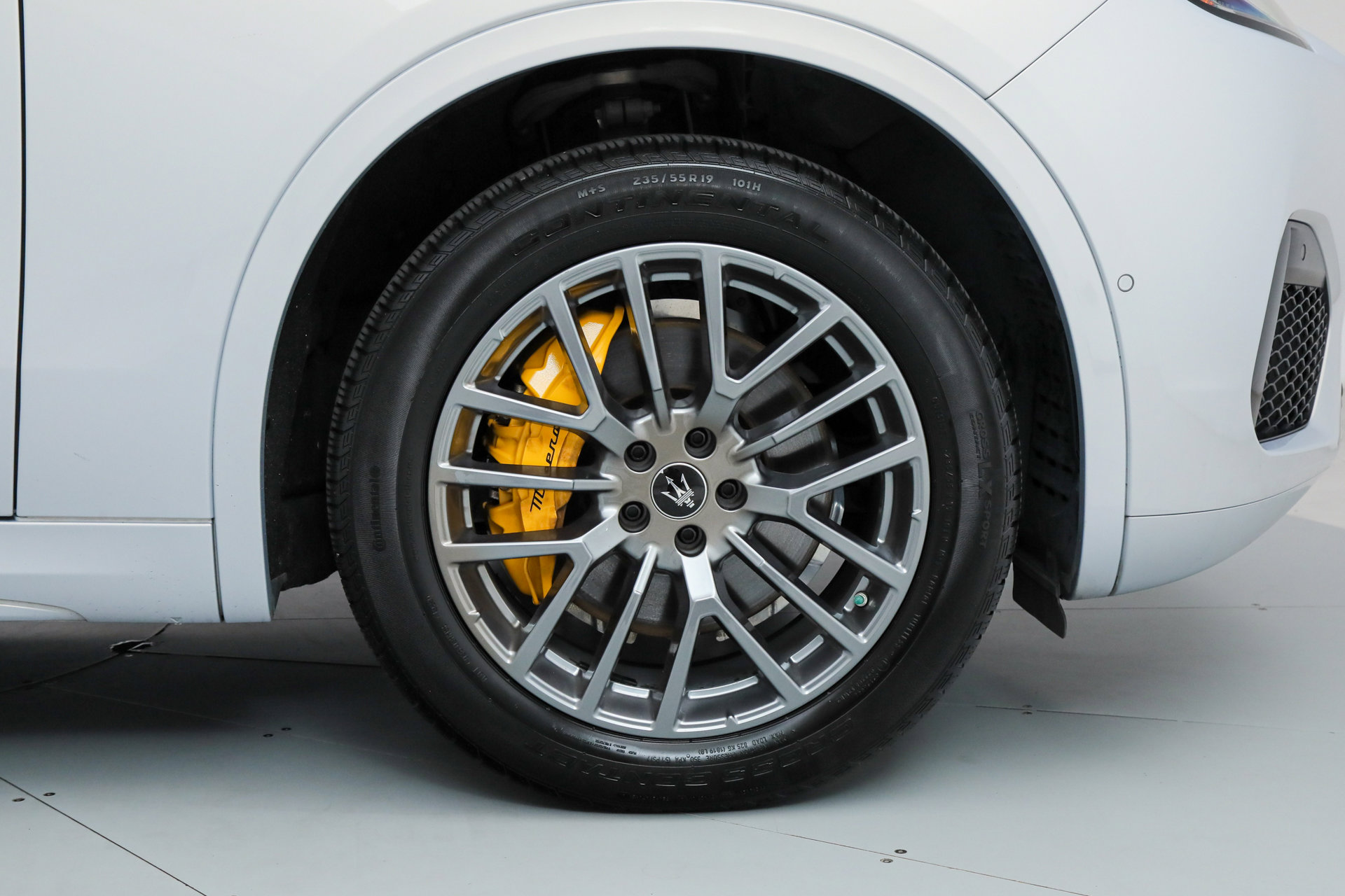 Certified 2023 Maserati Grecale GT image 25