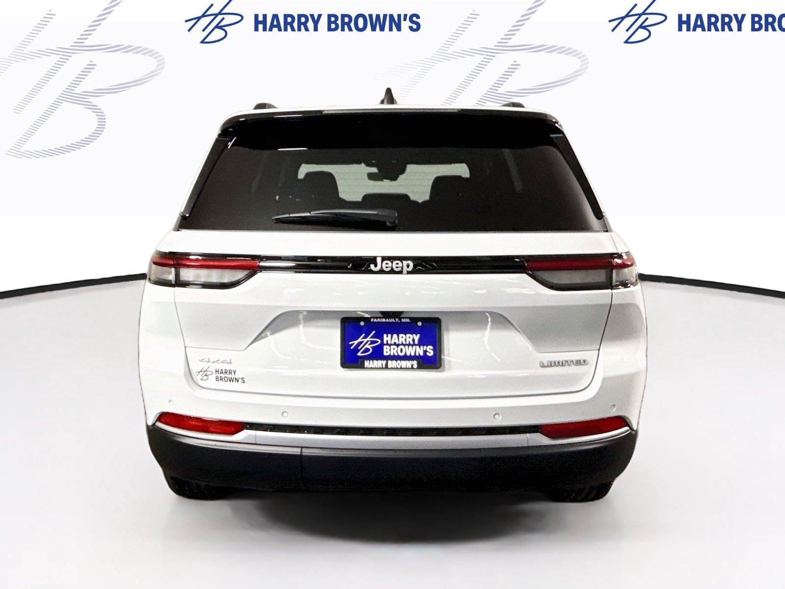 New 2027 Jeep Grand Cherokee Limited AWD/4WD image 29