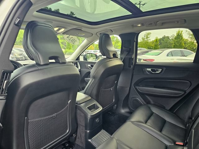 Used 2024 Volvo XC60 T8 Core AWD/4WD image 25