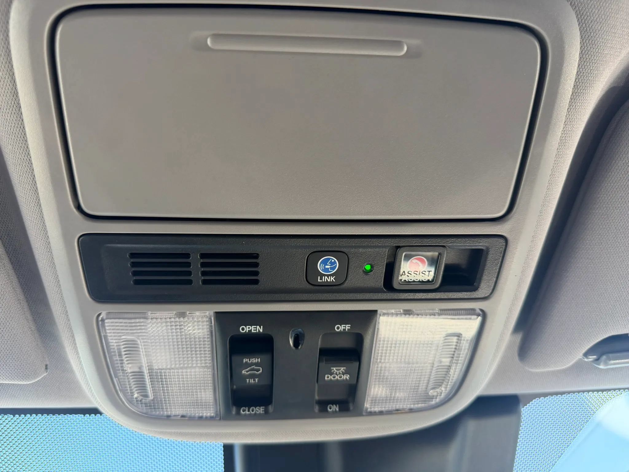 Used 2018 Honda Odyssey Elite image 38