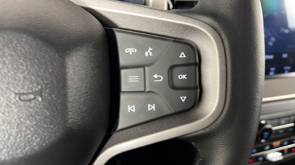 Used 2025 Ford Bronco Outer Banks w/ Sasquatch Package AWD/4WD image 29