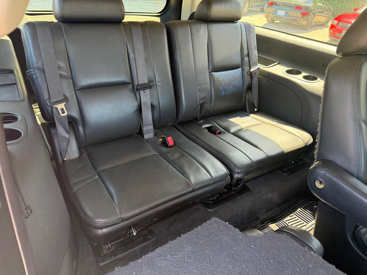 Used 2012 GMC Yukon XL Denali RWD image 10