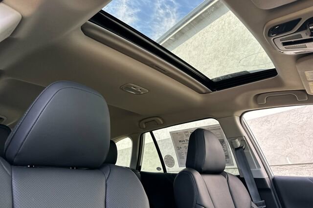 New 2025 Subaru Outback Touring XT w/ Popular Package #2 image 18