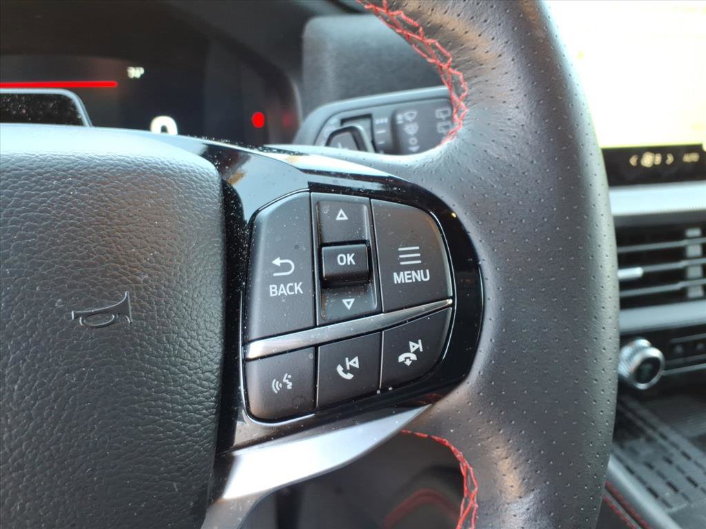 Used 2025 Ford Explorer ST image 15
