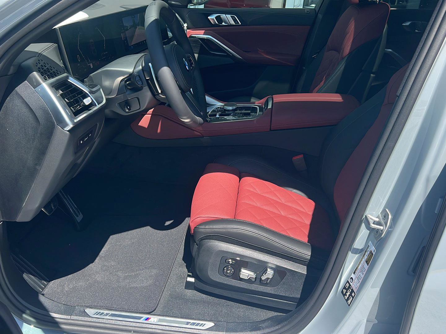 New 2027 BMW X6 xDrive40i AWD/4WD image 10