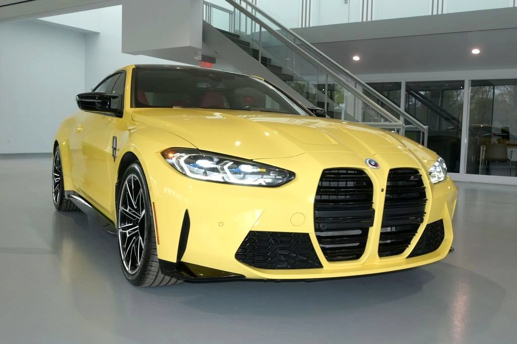 Used 2023 BMW M4 Competition w/ Parking Assistance Package RWD image 1