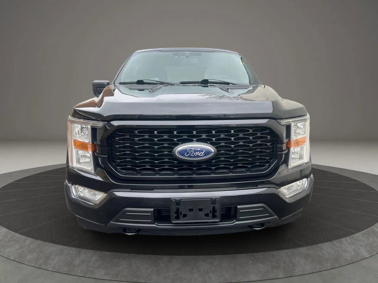 Used 2021 Ford F150 XL w/ STX Appearance Package image 2