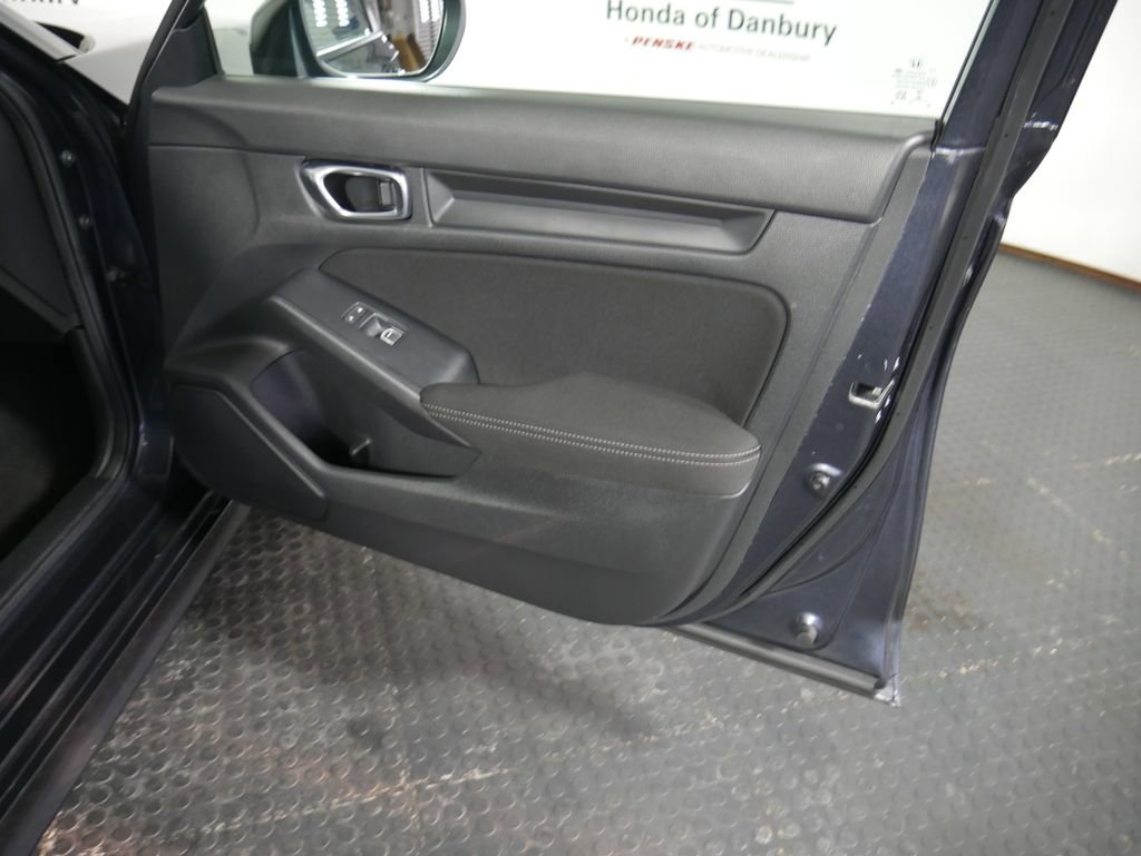 Used 2022 Honda Civic Sport image 6