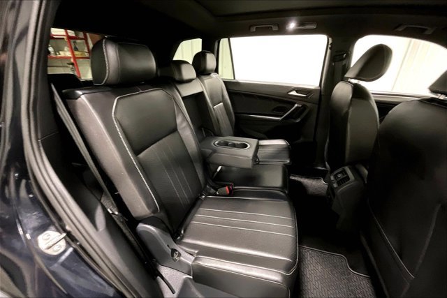 Used 2024 Volkswagen Tiguan SE R-Line w/ MDO Package, Three-Row image 27
