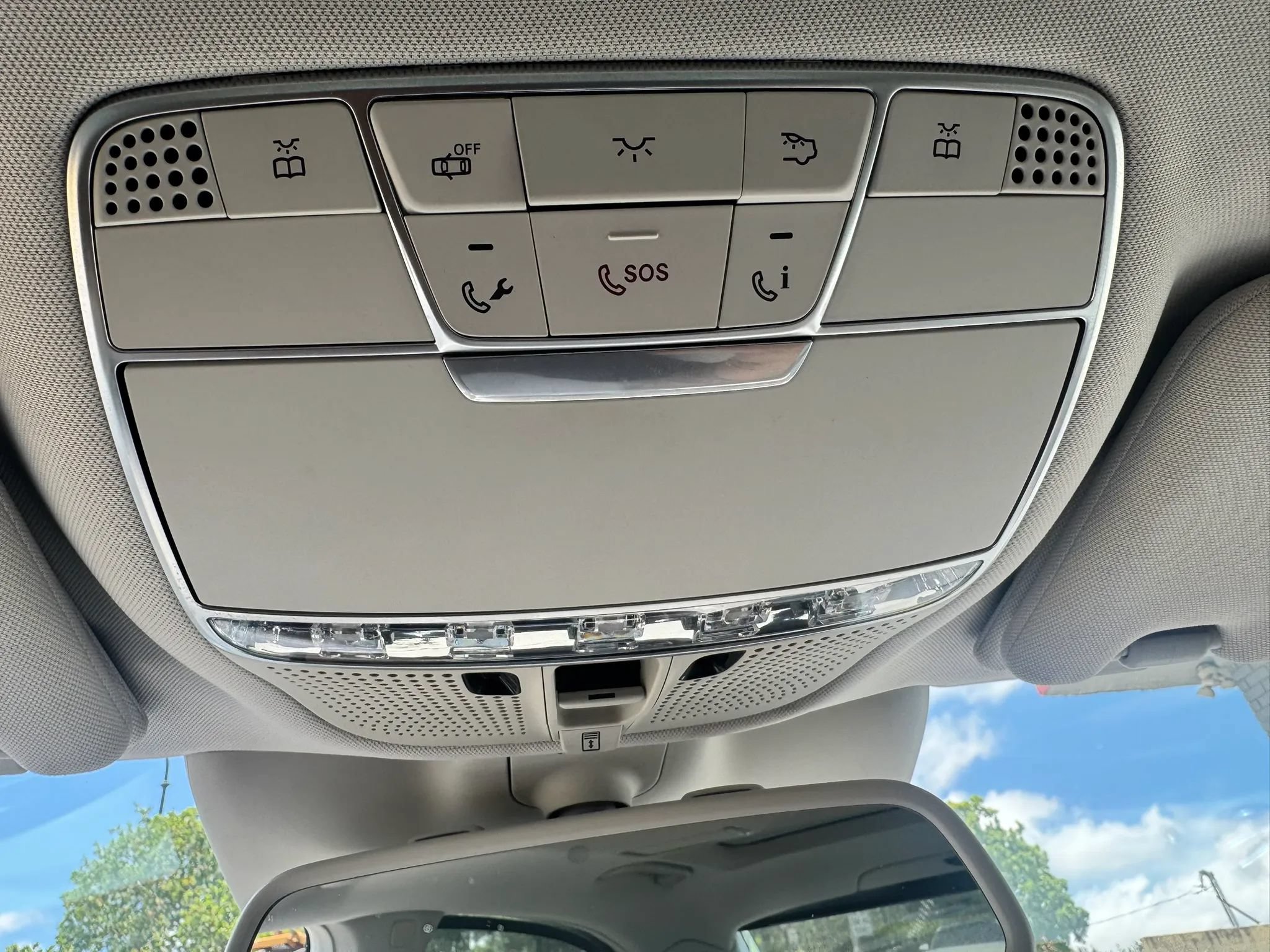 Used 2014 Mercedes-Benz S 550 Sedan image 37