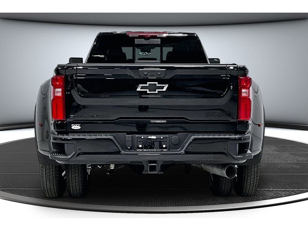 New 2026 Chevrolet Silverado 3500 High Country w/ High Country Premium Package image 5