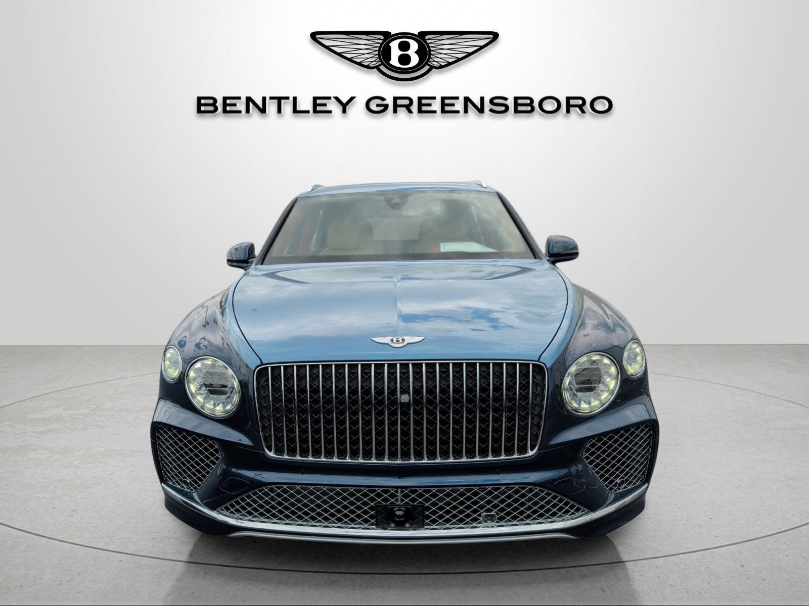 New 2026 Bentley Bentayga Extended Wheelbase AWD/4WD image 17
