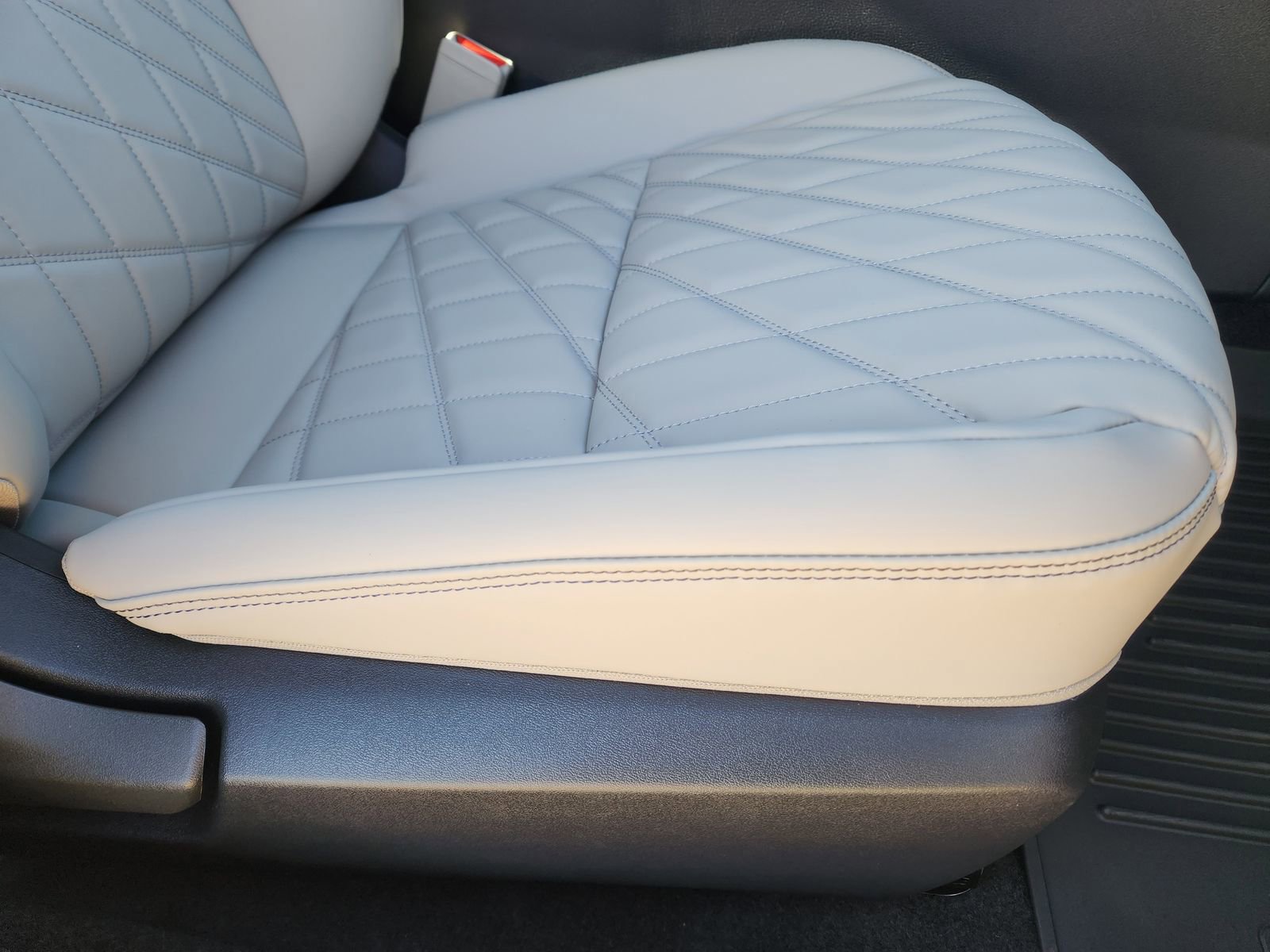 New 2026 Nissan Sentra SL w/ Floor Mat Package FWD image 22