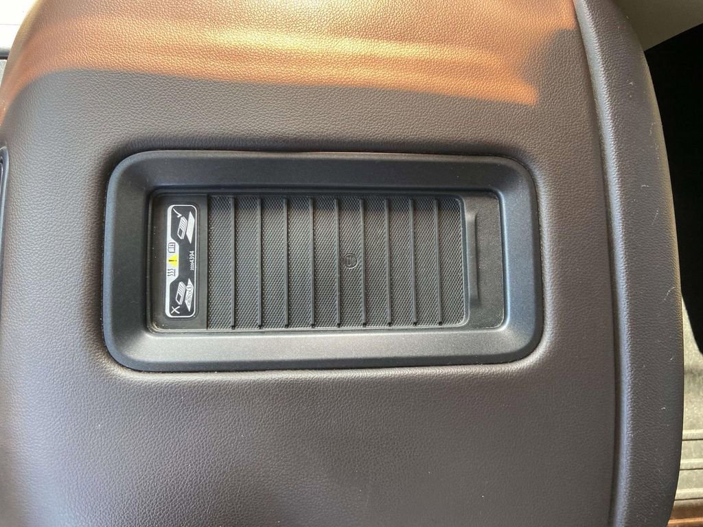 Used 2016 Chevrolet Silverado 1500 LTZ image 26