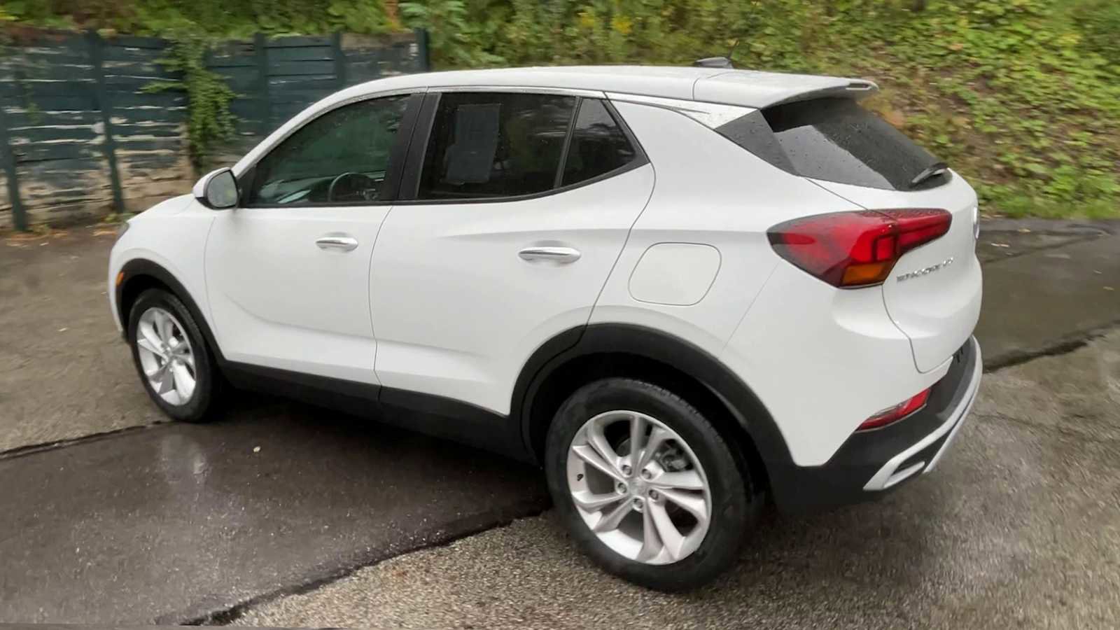 Certified 2022 Buick Encore GX Preferred image 6
