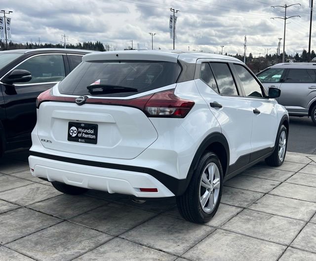 Used 2024 Nissan Kicks S FWD image 9